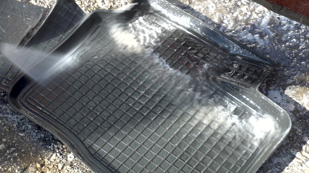 The best way to clean rubber car mats! 